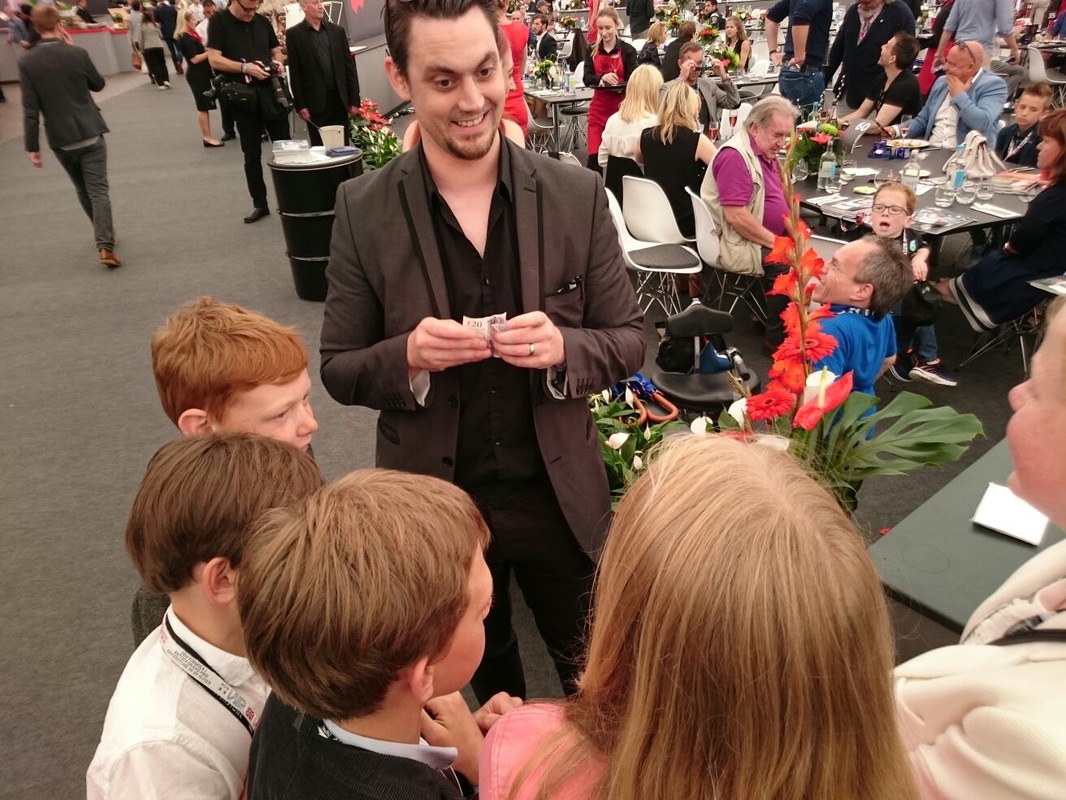 Christmas Party Magician